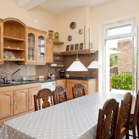 Butterworth Manoir فندق مبيت وإفطار Fabrezan
