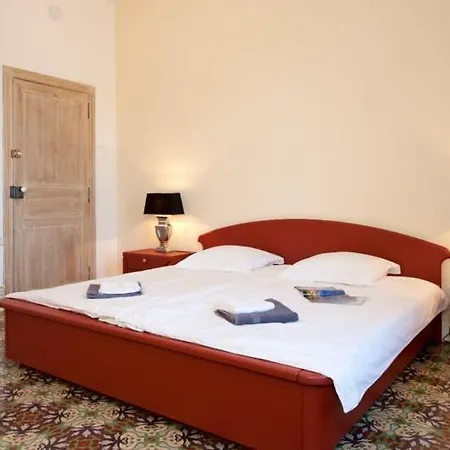 Butterworth Manoir *